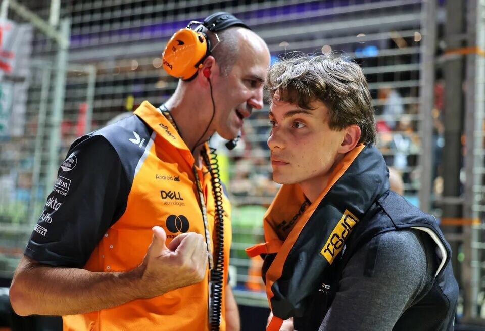    «Полный бардак». Питер Уиндзор – об инциденте между пилотами McLaren в СингапуреMcLaren