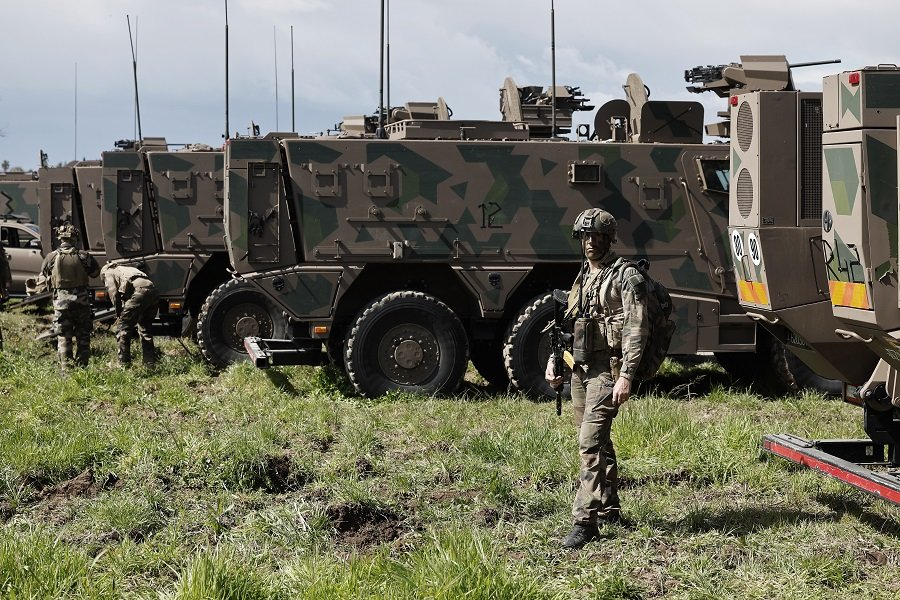 Французские военнослужащие во время учений Argos Spring 25.SEBASTIEN NOGIER/EPA