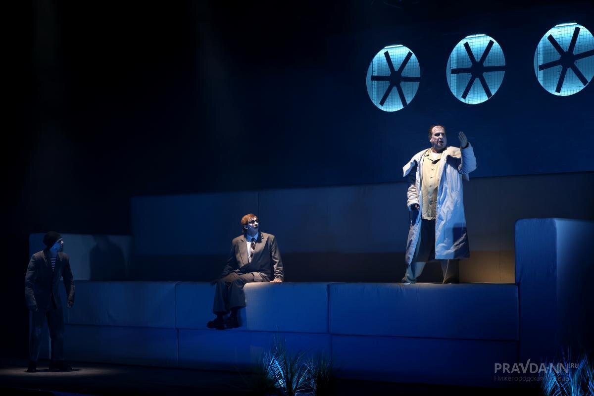    Спектакль «Обломов» в ТЮЗе