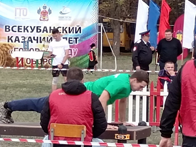    Новопокровские казаки приняли участие во Всекубанском казачьем слёте «Готов к труду и обороне»