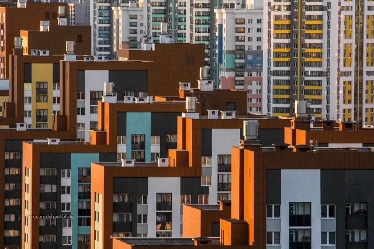    На 100+ TechnoBuild в Екатеринбурге рассказали, как экономить на оплате ЖКУ