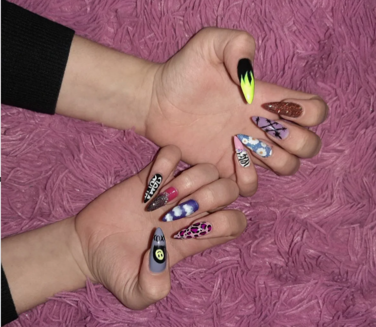 Мечта почти любой современной школьницы