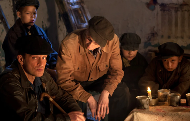 Фрагмент из сериала "Марьина роща"