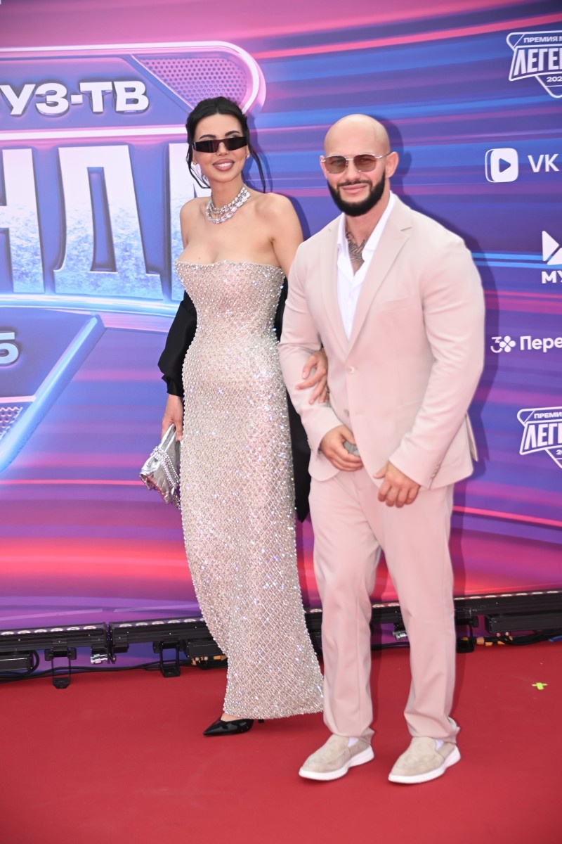    Оксана Самойлова с супругом. Фото: Komsomolskaya Pravda/Global Look Press