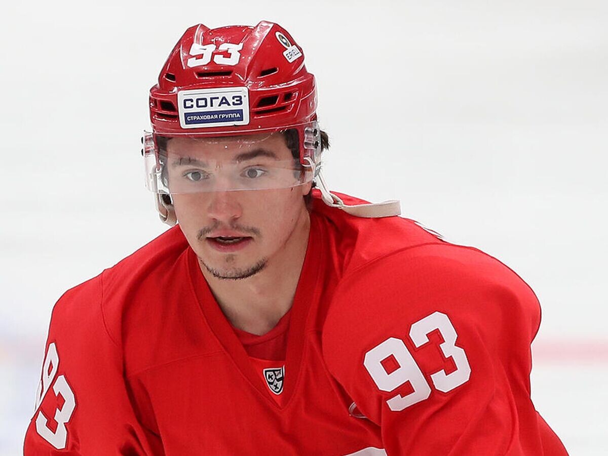    Хоккеист "Спартака" Александр Хохлачев© Фото : Пресс-служба ХК "Спартак"