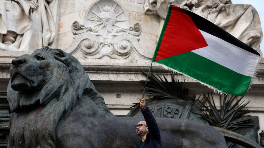    Фото: Reuters/Tom Nicholson; 5-tv.ru