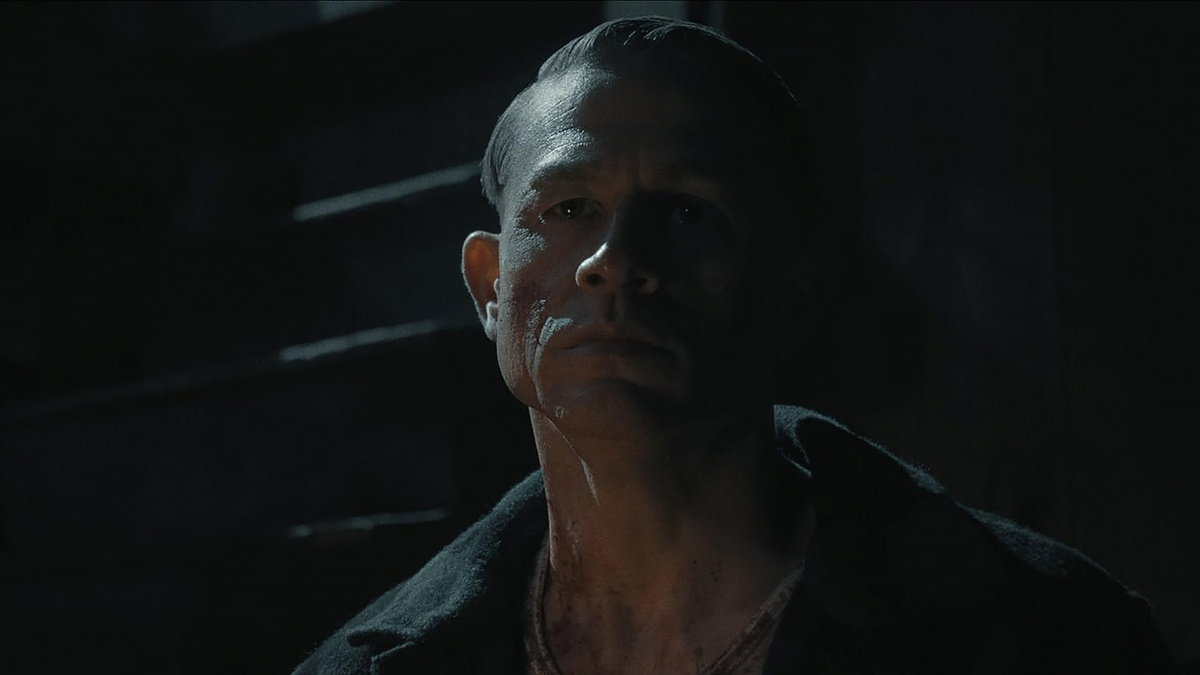 Кадр из сериала "Монстр: История Эда Гина" - (3 сезон)