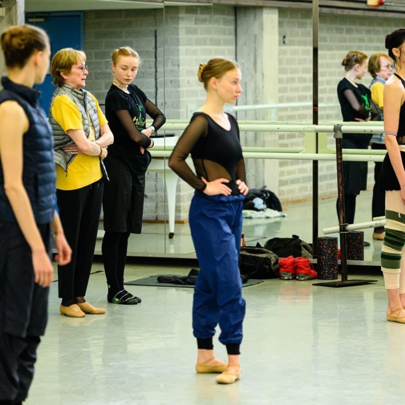    Балет на инвалидной коляске. «Патриотизм» лишил Украину мировой сцены