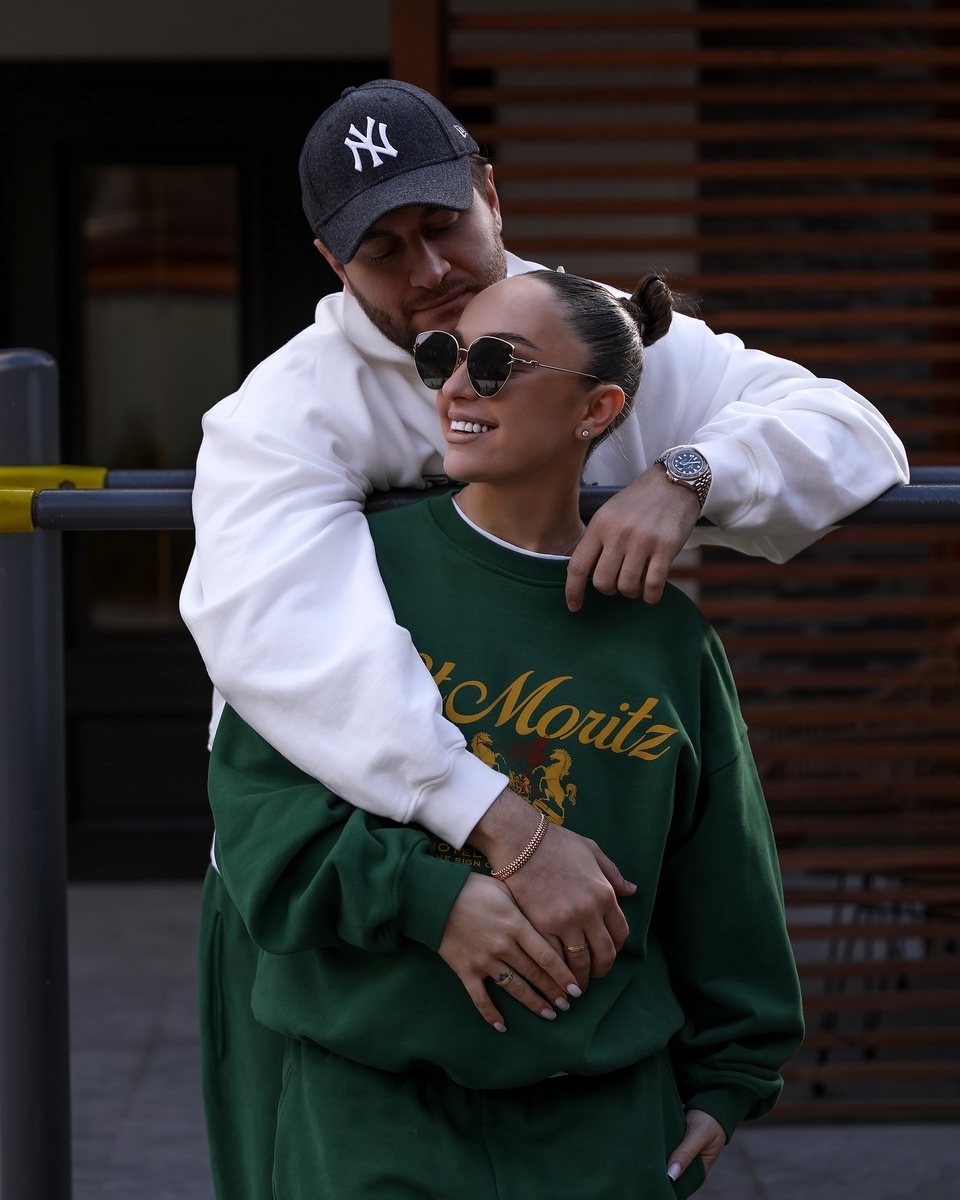 Мари Краймбрери и DAVA