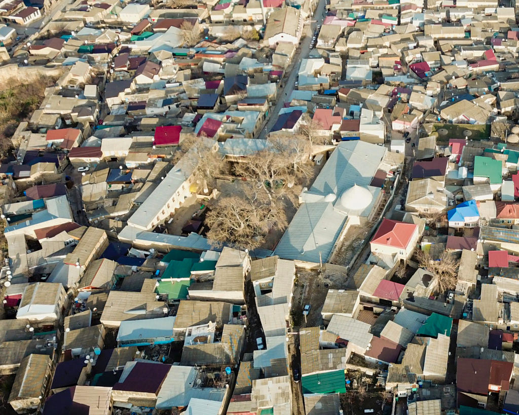 Старый город Дербента - вид сверху (С) Дербентский Музей-Заповедник