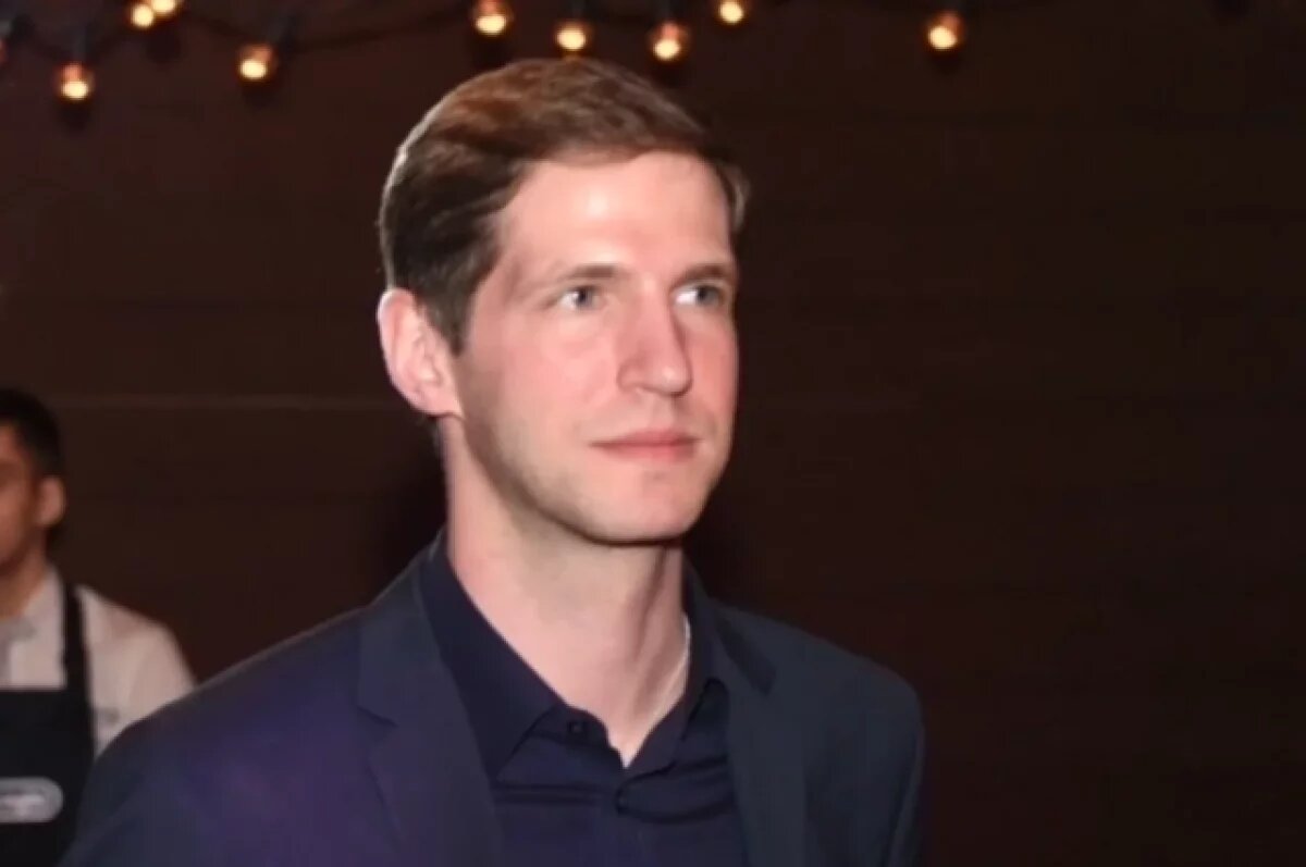    Суд заочно арестовал главреда «Дождя» Тихона Дзядко