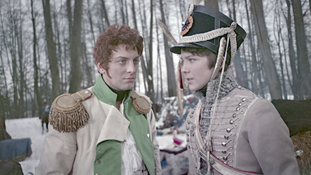 Скриншот из фильма "Гусарская балада" (1962)/ Legion Media