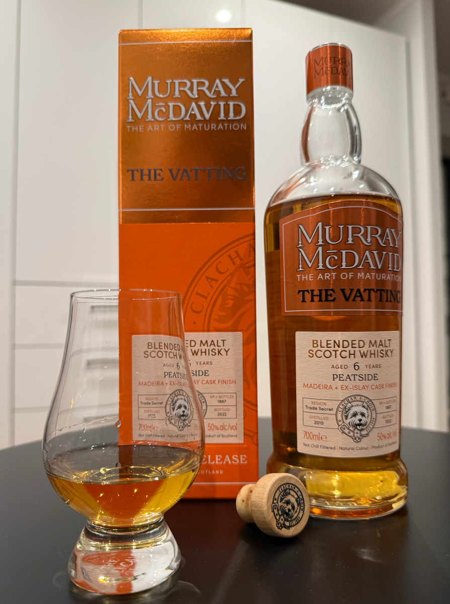 Цвет приятный, особенно учитывая, что колер отсутствует.