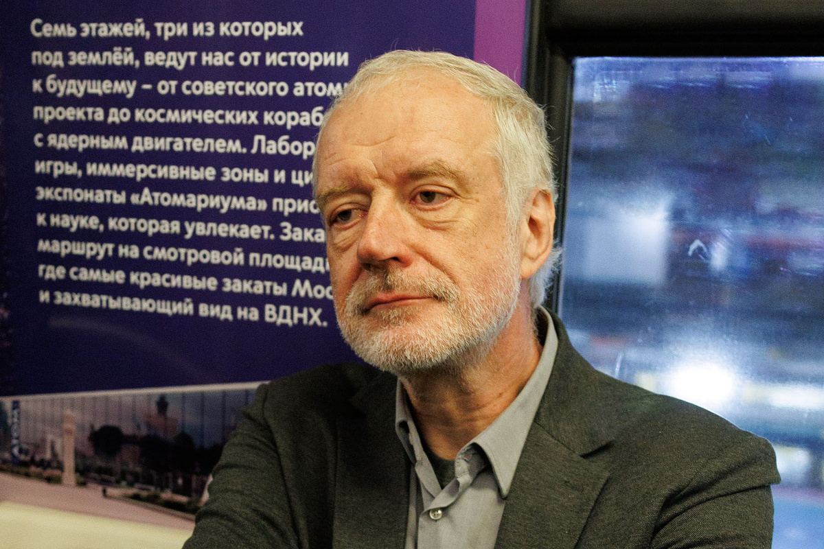     Алексей Семихатов