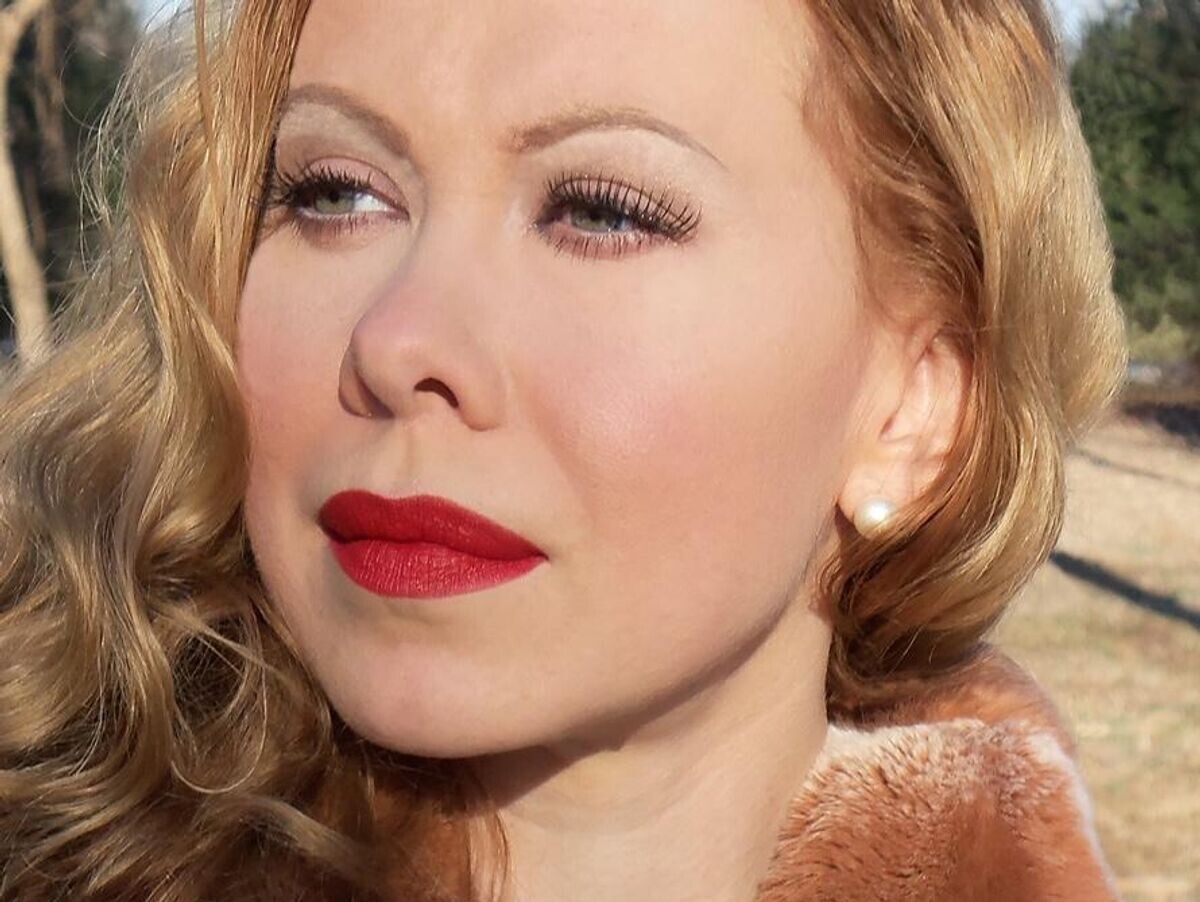    Оксана Баюл© Фото : Photo By Carlo J. Farina; Copyright BAIUL-FARINA, LTD.