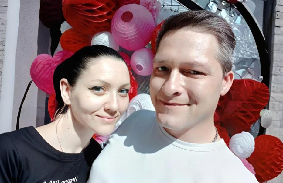 Виталий с женой