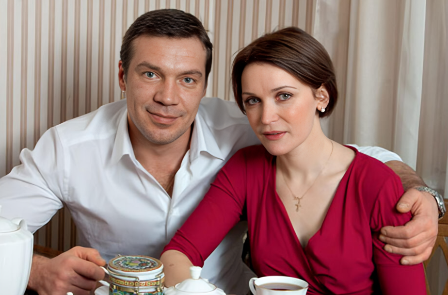 Олег Чернов с женой