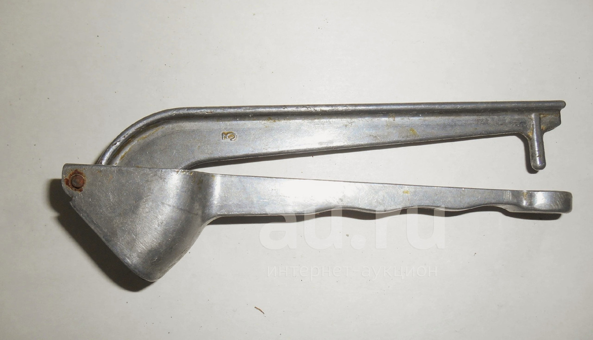 Чеснокодавилка