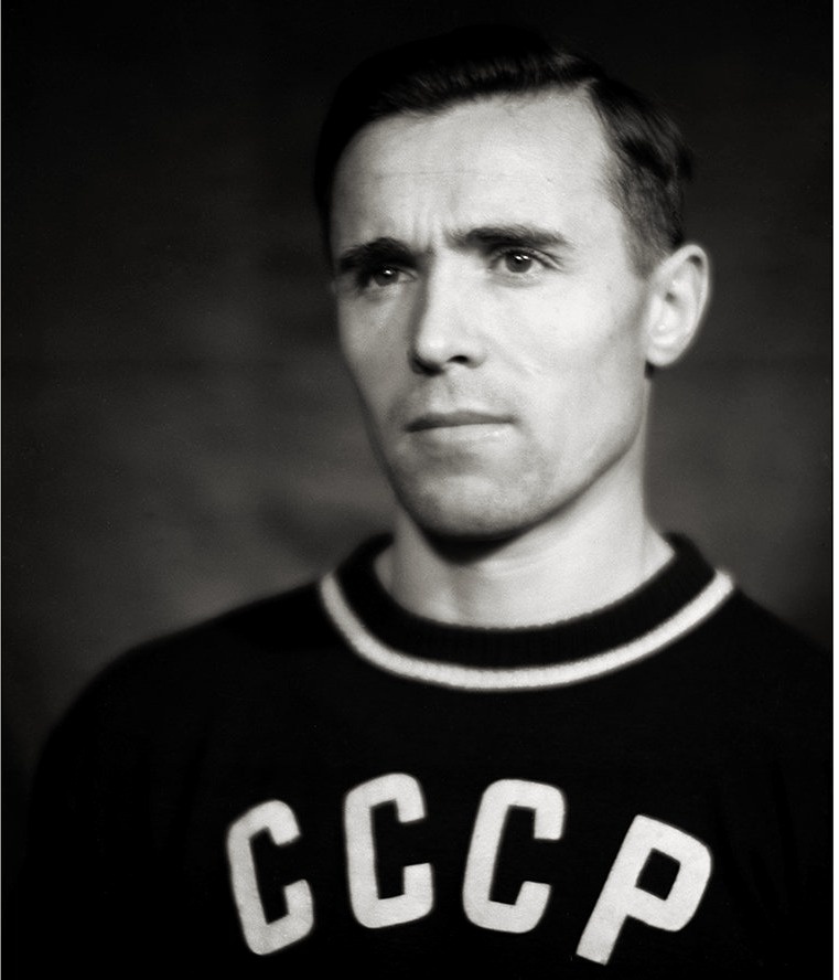 Виктор Чукарин