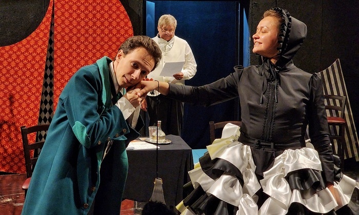    Театр иллюзии выпускает комедию Островского