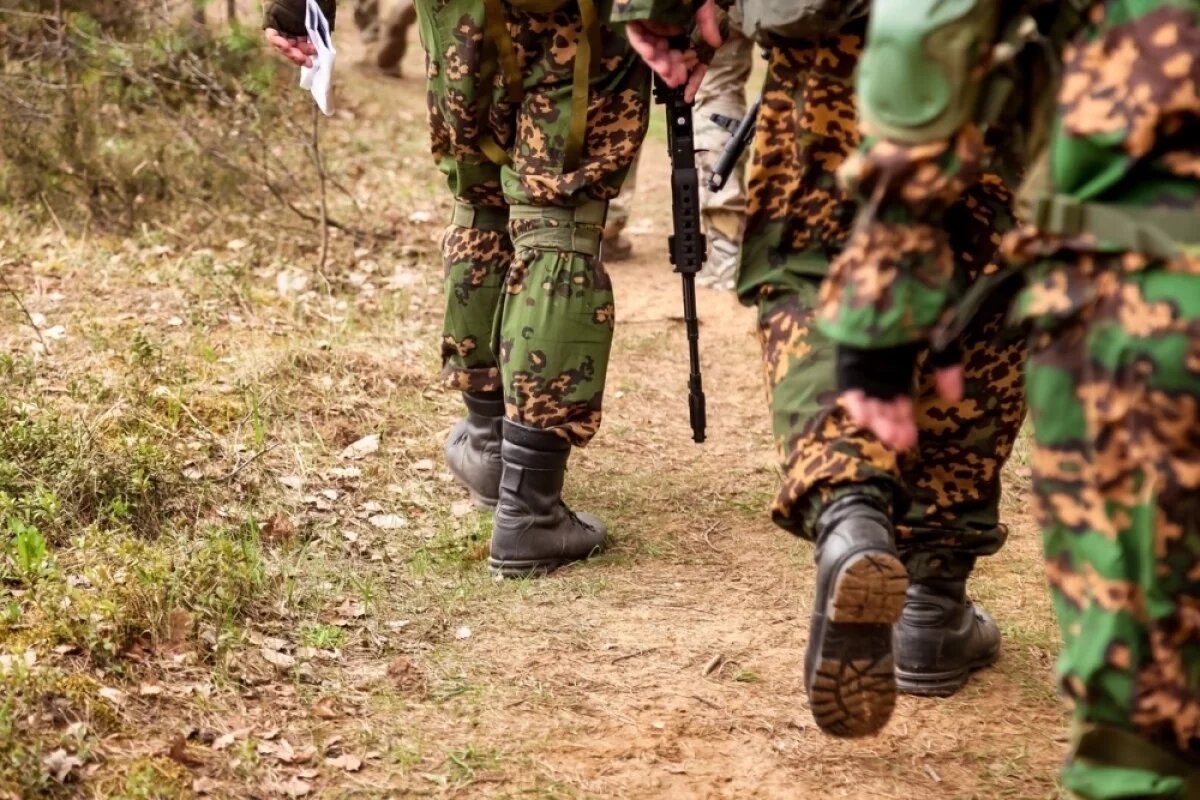    Наемники из Колумбии жалуются, что командование обманывает их и не платит зарплату.