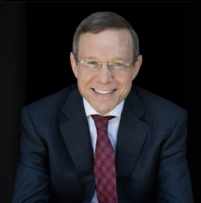 Гарвардский астрофизик Ави Лоэб