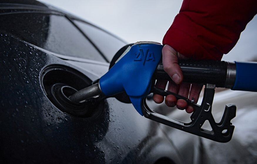    «Цены на бензин — под контролем»: Мишустин объявил войну картелям