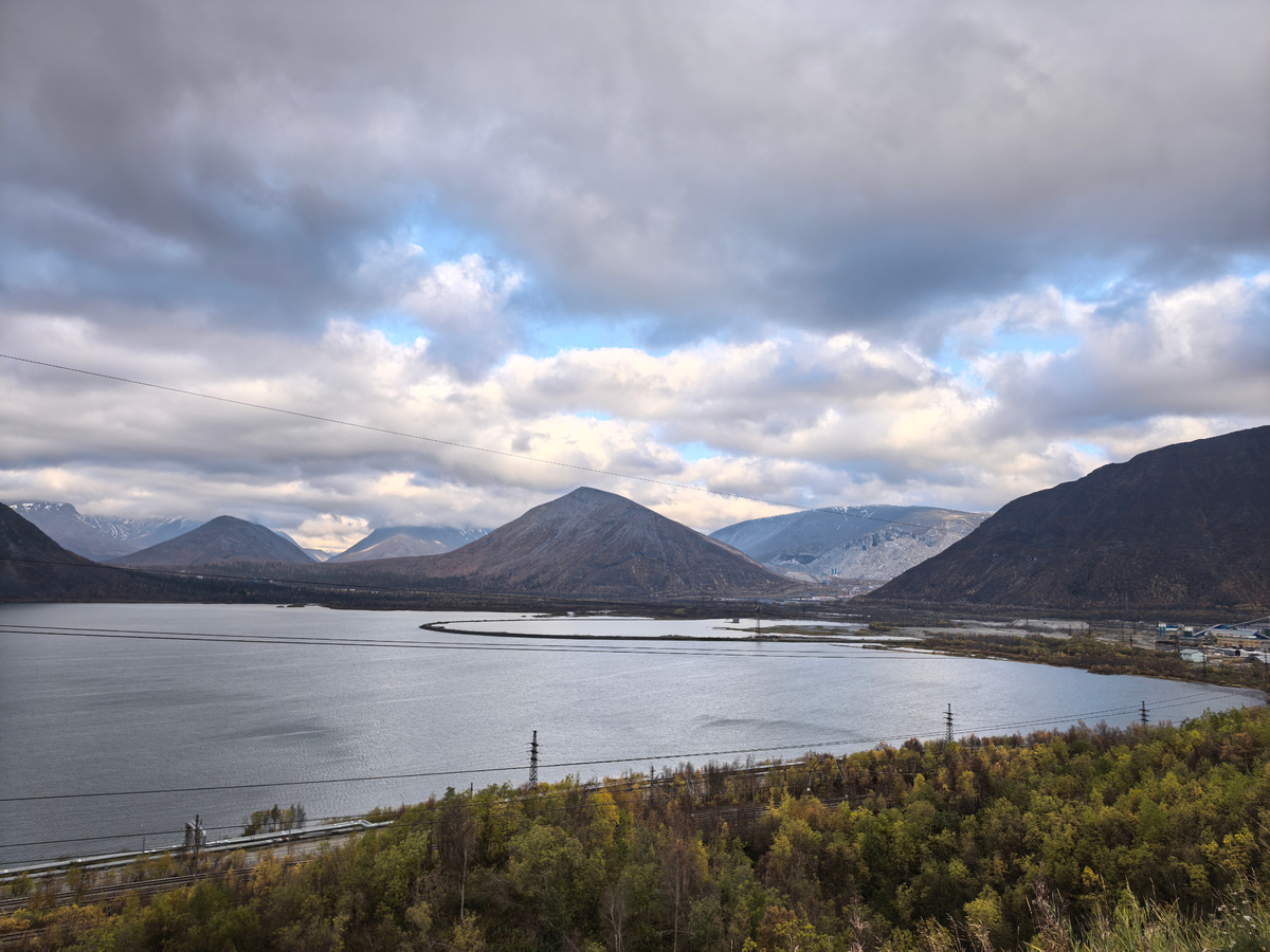 Вид со смотровой площадки на ул.Кольская