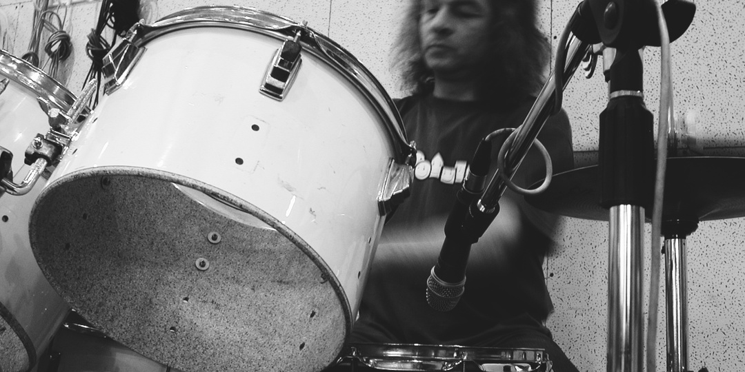 "Удары судьбы". Необычные истории барабанщиков