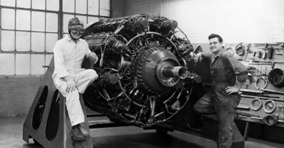 Компания Lycoming, поставщик двигателей для компаний Auburn, Cord и Duesenberg, может похвастаться еще одним достоинством: она создала XR7755 — крупнейший американский авиационный двигатель времен Второй мировой войны.