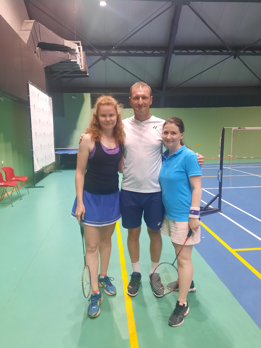 С тренером юношеской олимпийской сборной России по бадминтону Николаенко Николаем