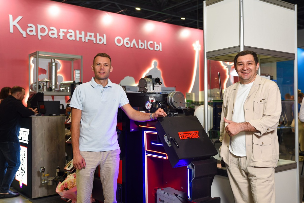 Суреттер компания мұрағатынан
