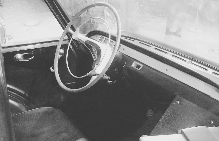 Малоизвестный маленький советский фургон из Тулы с двигателем от мотороллера. Разработка 1971 года