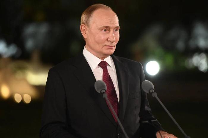 Владимир Путин. Обложка © Life.ru