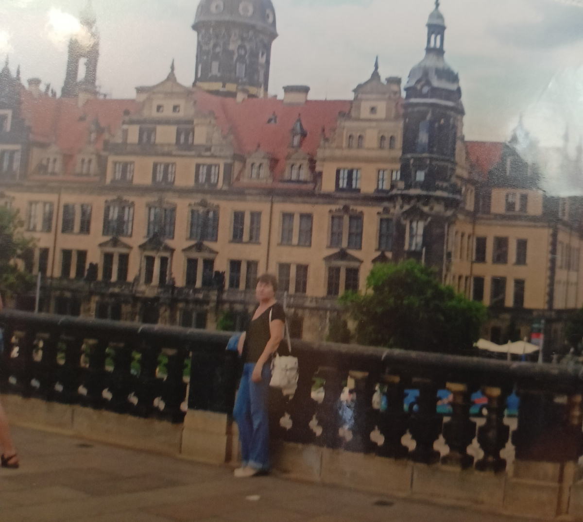 Фантастический человек по складу мышления, глубине мудрости, размеру знаний, а также трудолюбию!