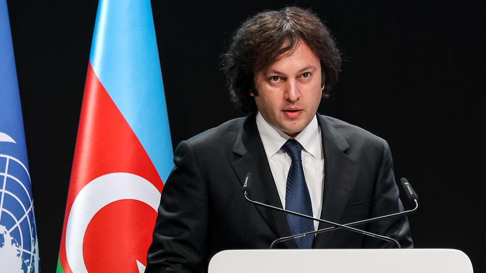     Кобахидзе: Зурабишвили хотела войти в президентский дворец во время штурма www.globallookpress.com/Dominika Zarzycka/Keystone Press Agency