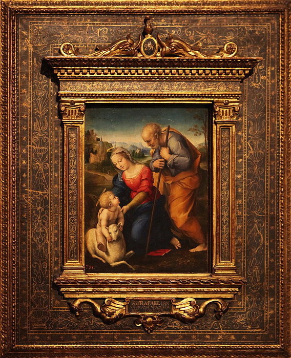 «Святое семейство с агнцем» (также «Святое семейство Фальконьери») — картина итальянского художника эпохи Возрождения Рафаэля Санти, датированная 1507 годом (фото из интернета)