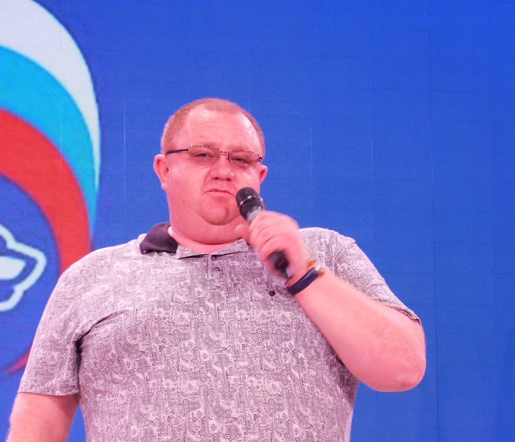    Фотография из архива редакции. Партконференция «Единой России» в Искитимском районе июль 2025 года.