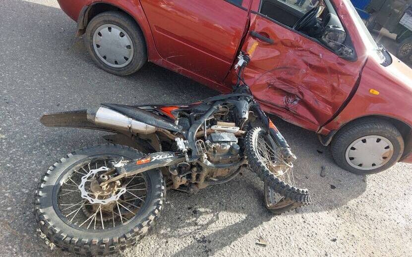    16-летний мотоциклист пострадал в ДТП с «Ладой Калиной» в Кезском районе