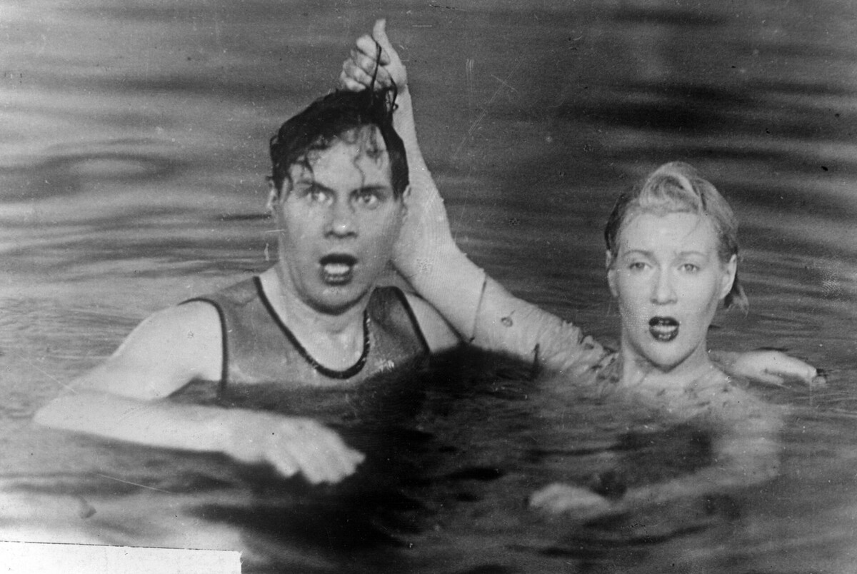 Кадр из к/ф Волга-Волга.