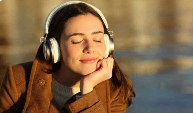 Ирина Путилова — практикующий коуч, корректирую энергии личные, денег, бизнеса и пространства.