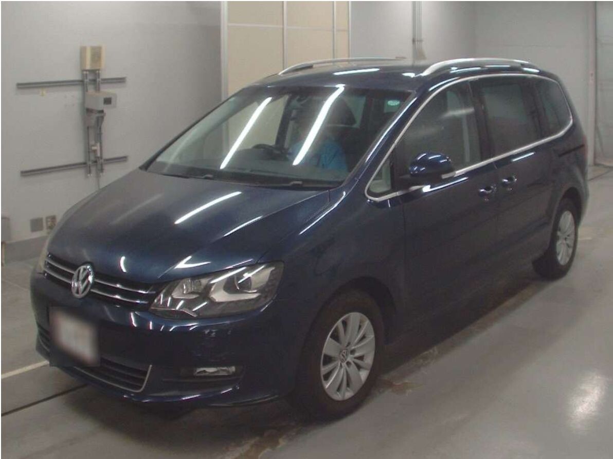 Фото с аукциона, листайте.