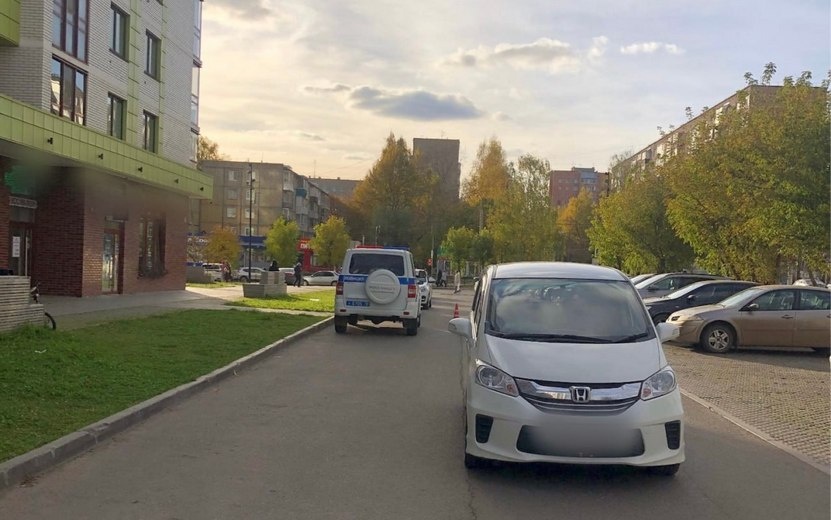    Водитель «Хонды» сбил 4-летнего ребенка на ул. Берша в Ижевске