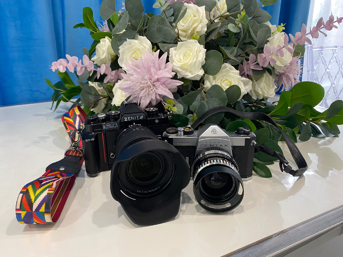 Рабочие инструменты автора во время съемки одного из юбилеев