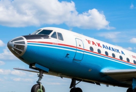 Як-40: Тот самый летающий труженик, в котором пахло бутербродами и бесстрашием