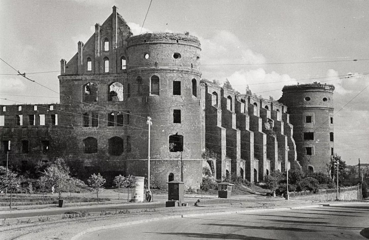 Руины Королевского замка в Калининграде, примерно 1950-1960 года