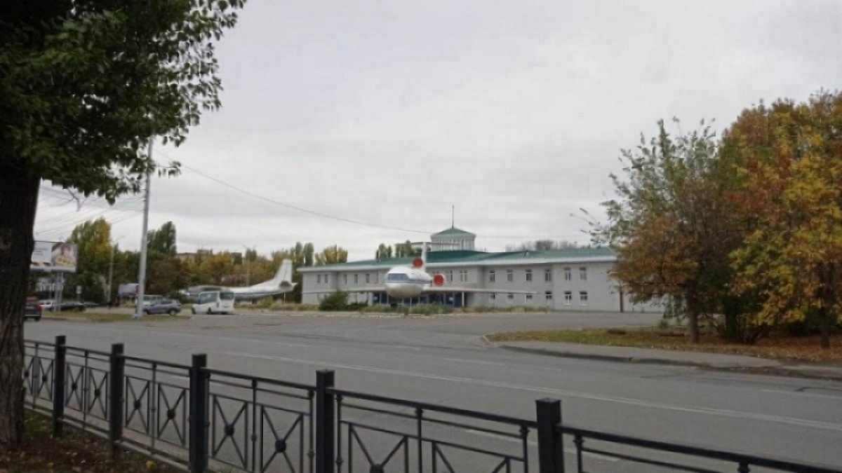    На месте ВПП экс-аэропорта Саратова появится пешеходная зонаНовости Саратова и области – Сетевое издание «Репортер64»