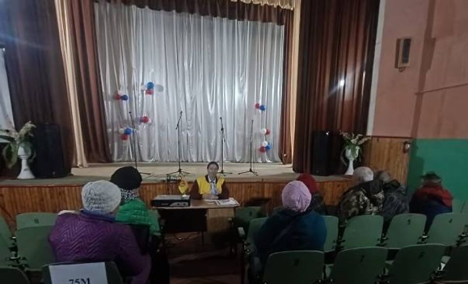    Алтайские социалисты в Шипуновском районе. Источник: altai.spravedlivo.ru