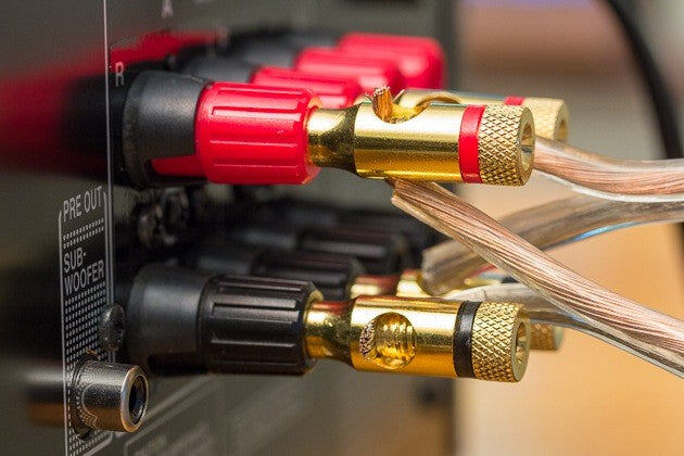 Подключение штекерами типа банан