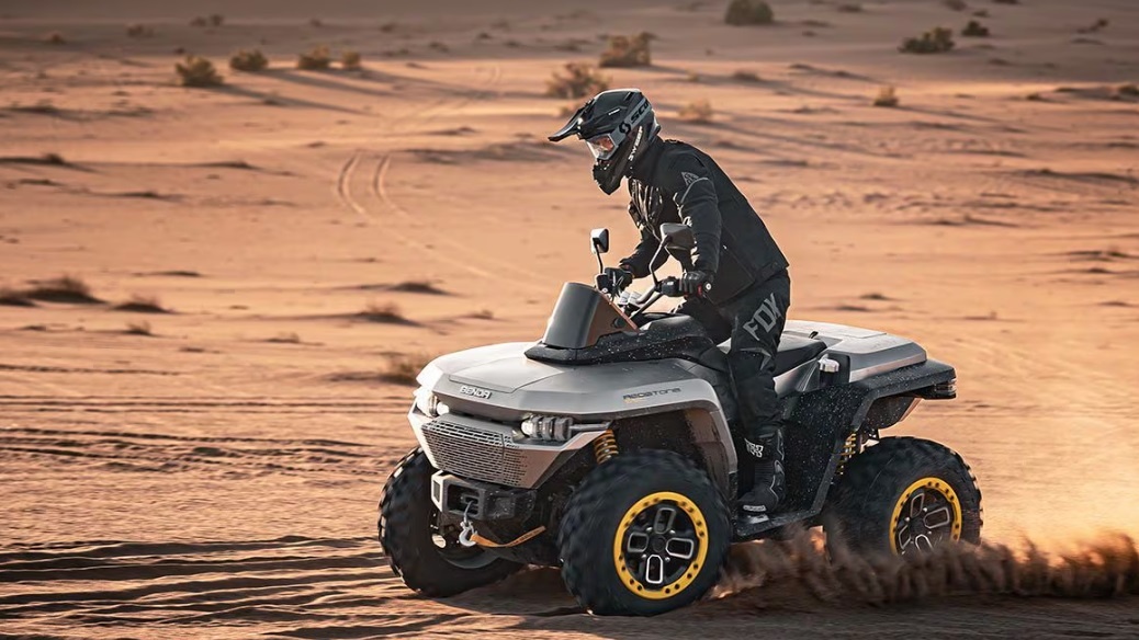 ATV BENDA Redstone 500 оснащен V-образным двухцилиндровым двигателем объемом 500 куб. см, мощностью 48 л. с. и крутящим моментом 47 Н·м.